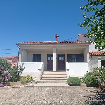 Apartment Studio Antonia Медулин Екстериор снимка